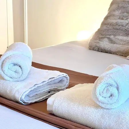Au Port De Sublime 2 Pieces Renove A Neuf Climatise דירה