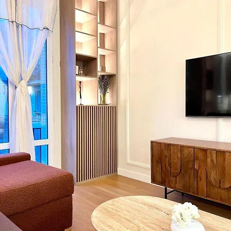 Au Port De Sublime 2 Pieces Renove A Neuf Climatise * ניס