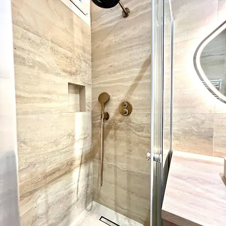 Au Port De Sublime 2 Pieces Renove A Neuf Climatise Apartmán *