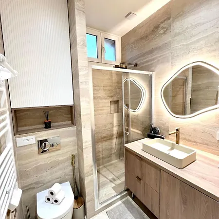 Au Port De Sublime 2 Pieces Renove A Neuf Climatise Apartmán